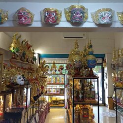 สืบสานตำนานโขน โดย บ้านรักษ์หัวโขน