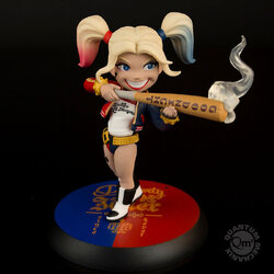 เปิดจอง Q Pop - Suicide Squad: Harley Quinn PVC Figure