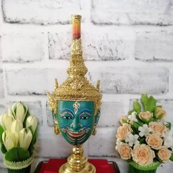 พระปรโคนธรรพ ขนาดกลาง เรซิ่นปิดทอง พร้อมฐานปิดทอง