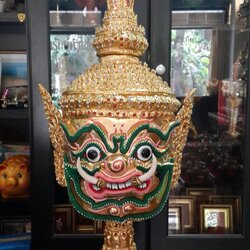 ท้าวเวสสุวรรณ ขนาดครอบ ตาแก้ว