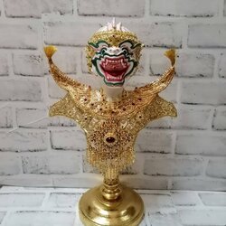 หุ่นหนุมาน พร้อมฐานปิดทอง