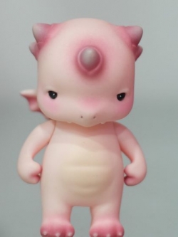 มังกรสีชมพู จากLati doll เซต Master of dragon