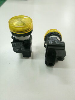 ไพลอตแลมป์ IDEC แบบเปลี่ยน LED ได้ สีเหลือง รู 22 mm Pilot Lamp ไฟ 230/240 VAC