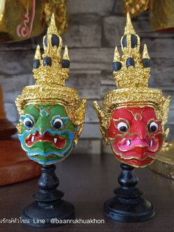 ครุฑ ขนาดจิ๋ว เรซิ่น พร้อมฐานสีดำ (ตั้งหน้ารถ)