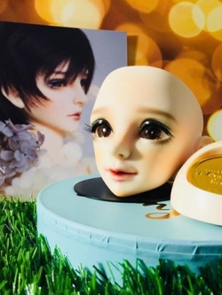 April Story with Marison Doll Eyes & Make-up