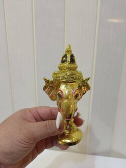 พระพิฆเนศ ขนาดจิ๋ว ขนาดตั้งหน้ารถ พร้อมฐานปิดทอง (สีทอง)