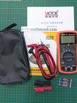 VICTOR มิเตอร์/ตัวสร้างสัญญาณอะนาล็อค 4-20mA 0-10V Signal Simulator รุ่น VC71B