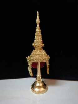 ชฎาพระ ขนาดจิ๋ว พร้อมฐานปิดทอง