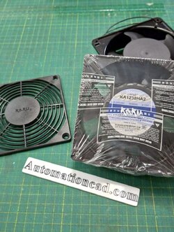 พัดลมระบายอากาศ KAKU ขนาด 4.5 นิ้ว 220VAC ลูกปืนแบบ Sleeve - KA1238HA2 Plug