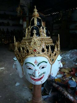 พระพรหม (สีขาว) ขนาดใหญ่บิ๊ก (งานกระดาษ)