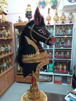 ศรีษะม้า ขนาดสวมหัว