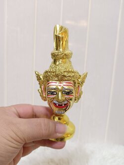 เศียรครู พ่อแก่ บรมครู ขนาดจิ๋ว ตั้งหน้ารถ พร้อมฐานปิดทอง