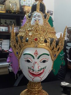 พระพรหม ขนาดใหญ่บิ๊ก (งานกระดาษ)