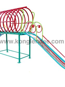 ปีนป่ายอุโมงค์ลอดช้าง