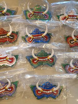 หน้ากาก ปากยักษ์ งานสวย