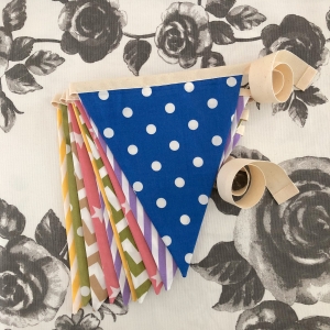 ธงสำเร็จรูป คลิกซื้อได้เลยค่ะ