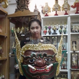 เศียรครู ขนาดใหญ่บิ๊ก (งานกระดาษ)