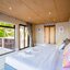 HR15064 บ้านพักติดทะเล The Ocean Beach Villa, Sam Roi Yod.
