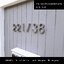 เลขที่บ้านสแตนเลสเงินด้านแฮลาย 221/38 สูง 8cm แข็งแรง ทนทาน สไตล์โมเดิร์น มินิมอล