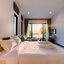 HR15063 บ้านพักติดทะเล The Blue Sky Villa Pranburi