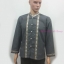 เสื้อผ้าไทยชายผ้าพื้นเมืองสีเทาอ่อน เสื้อผ้าฝ้ายชายแต่งผ้าขลิบลายและปักผ้าด้นมือแต่งดระดุมเหรียญ เสื้อผ้าฝ้ายซินมัยชายสีเทาแต่งแถบช้าง